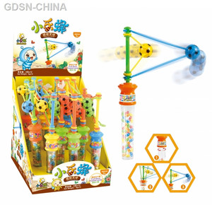 小乐蜂碰碰足球玩具糖