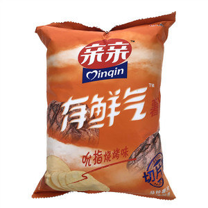 亲亲有鲜气吮指烧烤味马铃薯片