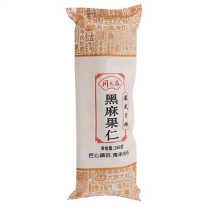 周大昌黑麻果仁苏式月饼