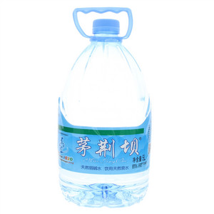 茅荆坝饮用天然泉水