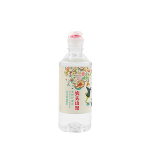 农夫山泉天然矿泉水