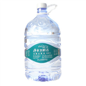 侔云水鲜活天然山泉水