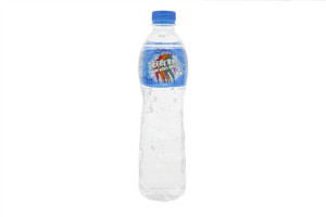 7-SIGNATURE饮用天然矿泉水 700ml