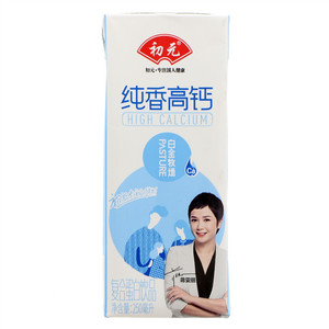 初元白金牧场纯香高钙复合蛋白饮品