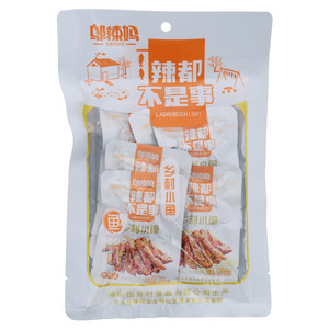邬辣妈香辣味乡村小鱼（熟制动物性水产品干制品）