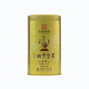 三鹤金罐六堡茶
