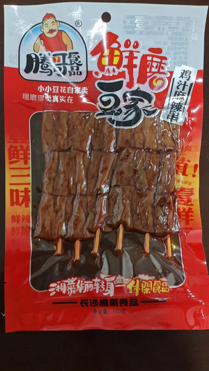 腾哥食品鸡汁麻辣串