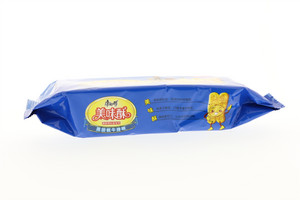 康师傅美味酥黑胡椒牛排味咸饼干