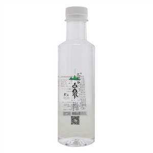 亿龍谷山泉包装饮用水