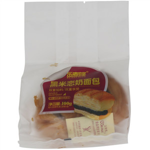 乐麦隆黑米+咸奶酪黑米恋奶面包
