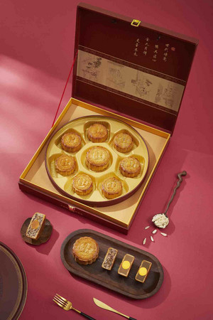 金九月饼七星伴月礼盒月饼