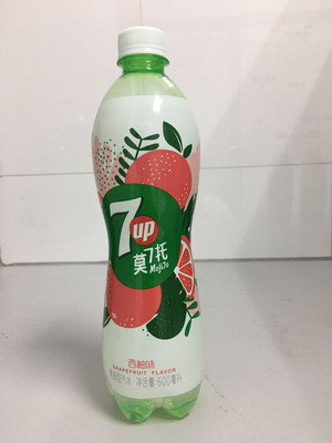 7UP莫7托西柚味果味型汽水