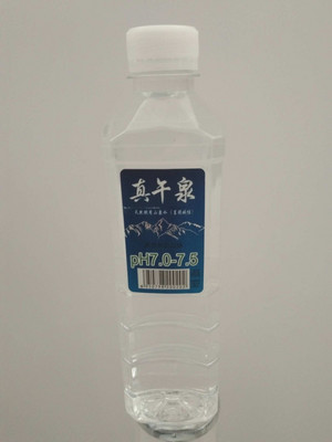 真午泉呈弱碱性天然饮用山泉水