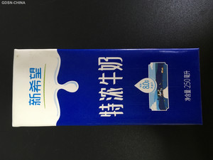 新希望特浓牛奶