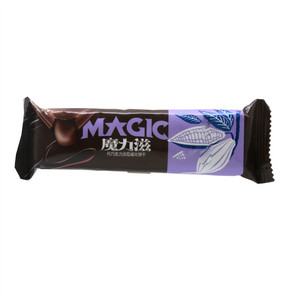 魔力滋代巧克力涂层威化饼干