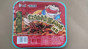 白象/拌乐多红油辣酱风味拌面