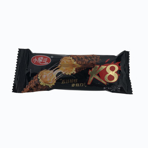 小飞哥果仁夹心巧克力棒