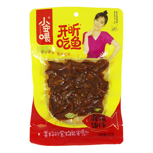 小安喂麻辣鱼仔