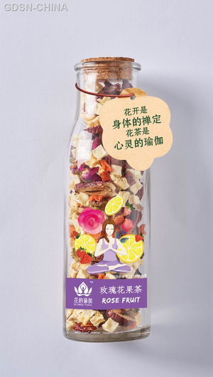 花的瑜伽玫瑰花果茶