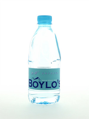 宝一露饮用天然矿泉水550ml