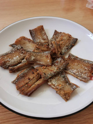 蓝海臻优鲜风干带鱼段(冷冻)