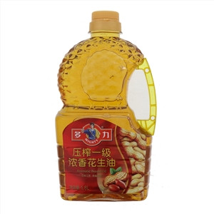 多力压榨一级浓香花生油