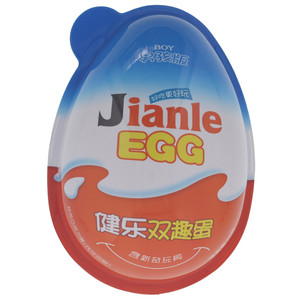 啵啵星男孩版健乐双趣蛋（代可可脂巧克力制品）