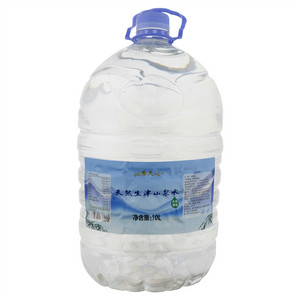沁养天心天然生津山泉水
