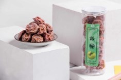 亲喔话梅