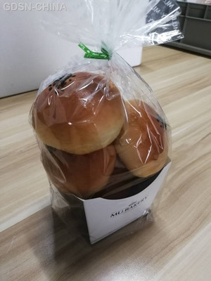 MU.BAKERY小红豆餐包