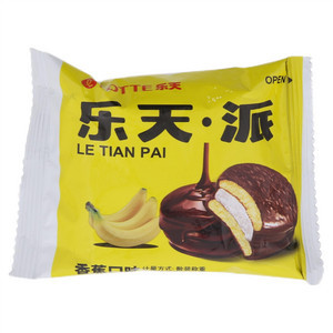 LOTTE乐天香蕉口味涂饰蛋类芯饼