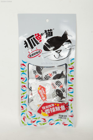 抓鱼的猫辣霸四海香辣鱿鱼