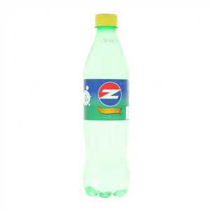 瓒瓒柠檬味苏打汽水