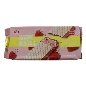 四洲草莓味威化饼干