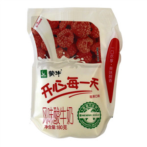 蒙牛莓果口味风味酸牛乳