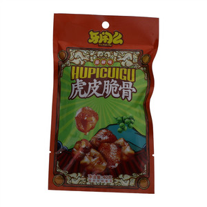 牙闲么藤椒味虎皮脆骨