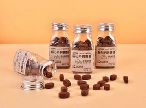优之唯品陨石旁的咖啡卡布奇诺味咖啡糖