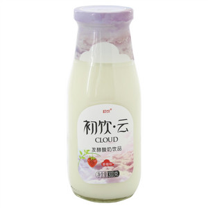 初饮云草莓味发酵酸奶饮品