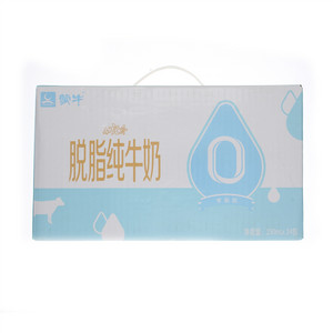 蒙牛小充食脱脂纯牛奶