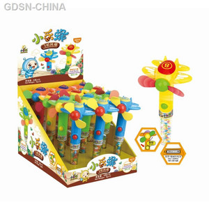 小乐蜂飞机风扇玩具糖