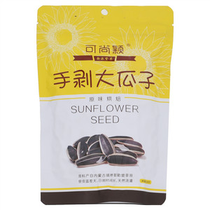 可尚颖手剥大瓜子