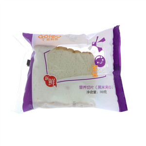 欧莉悠三明治黑米面包110克