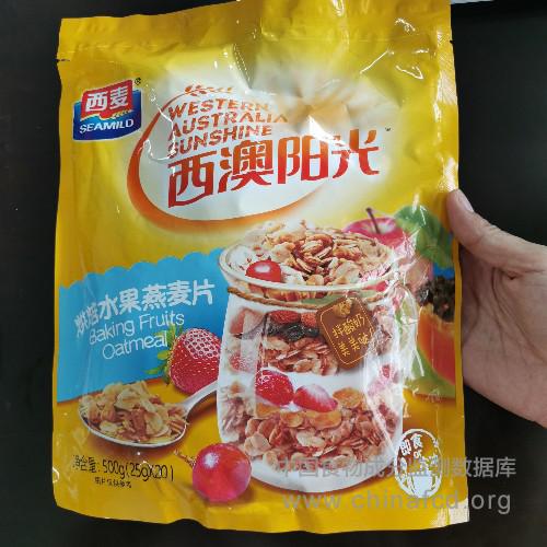 烘培水果燕麦片