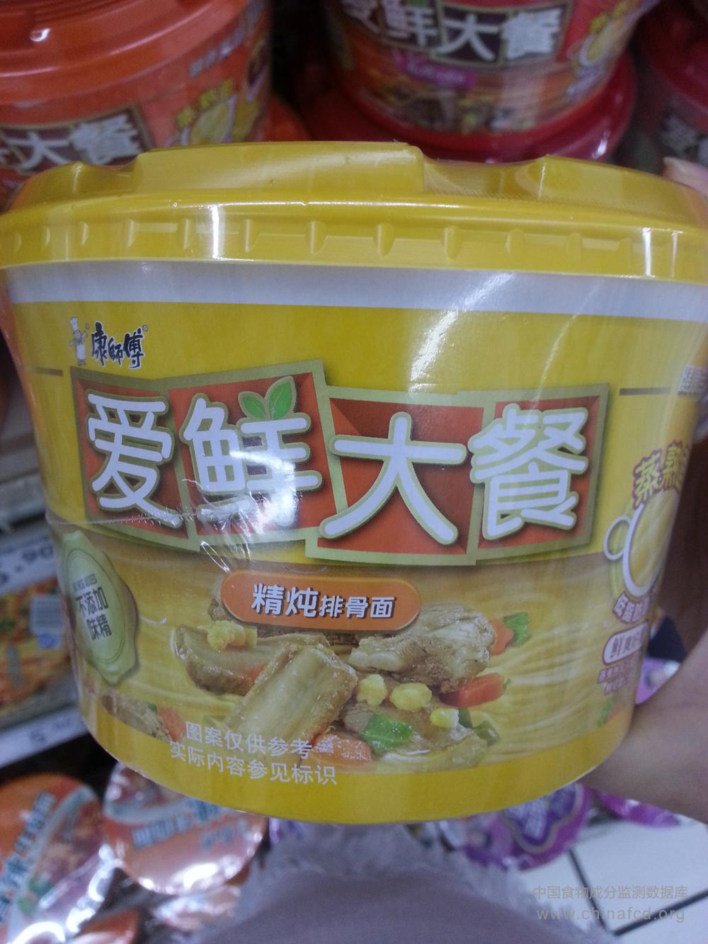 康师傅爱鲜大餐精炖排骨面