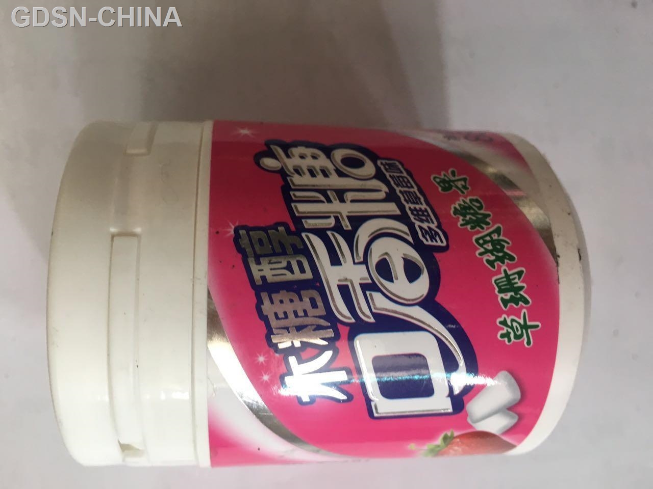 木糖醇口香糖（多维草莓味）