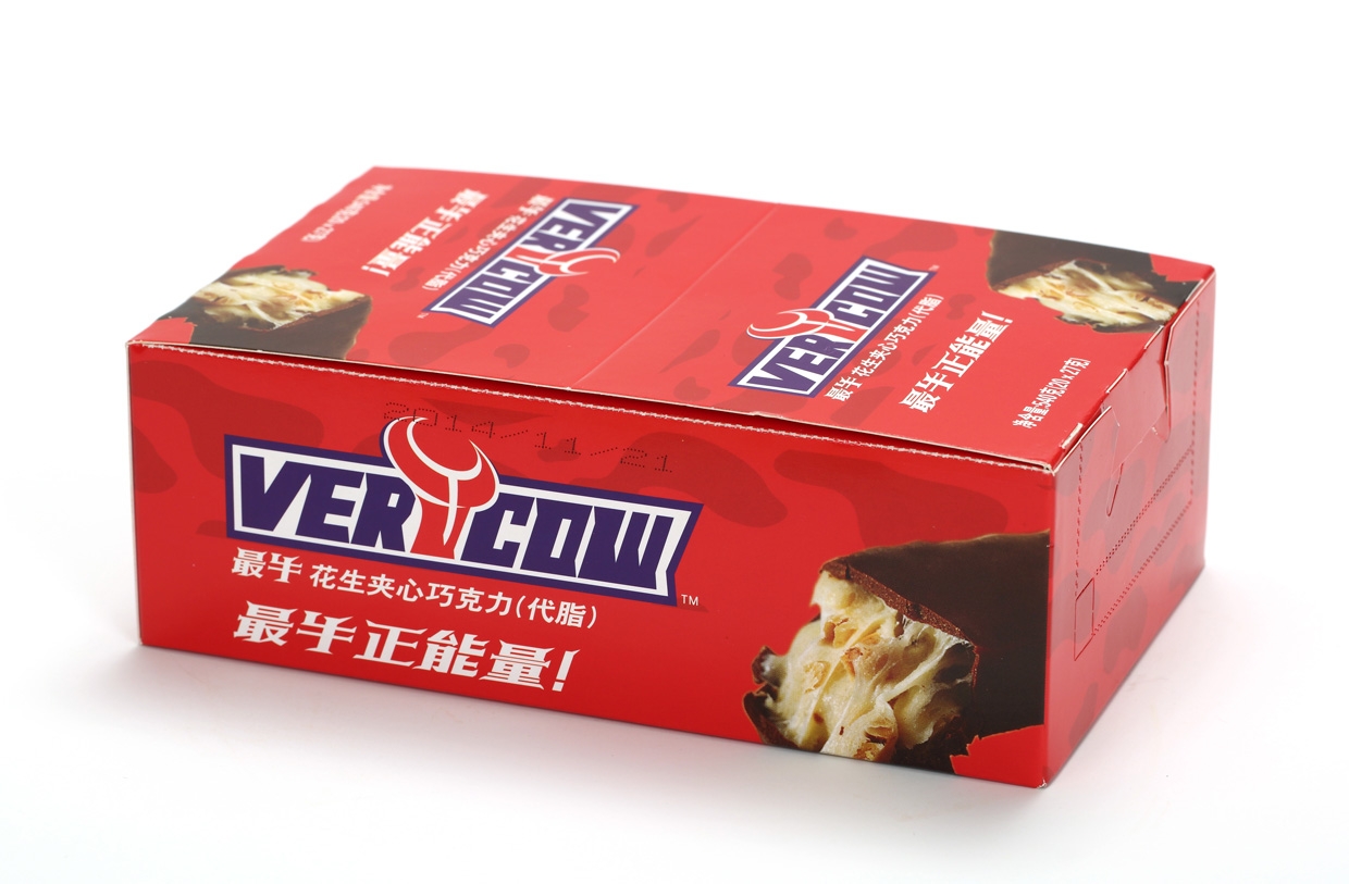 最牛花生夹心代可可脂巧克力