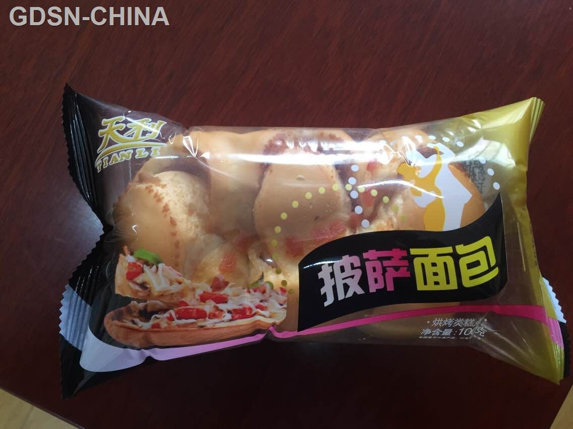 披萨面包
