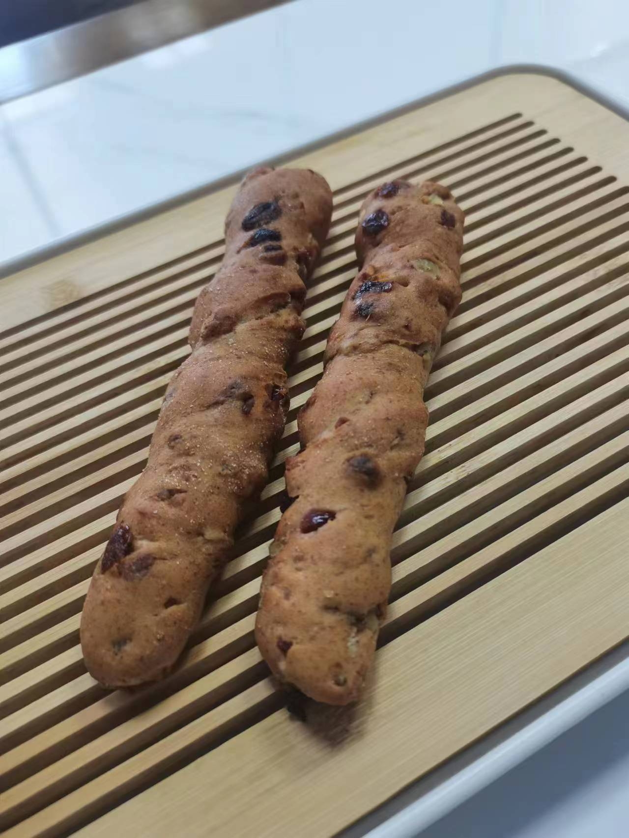蜂蜜坚果棒面包
