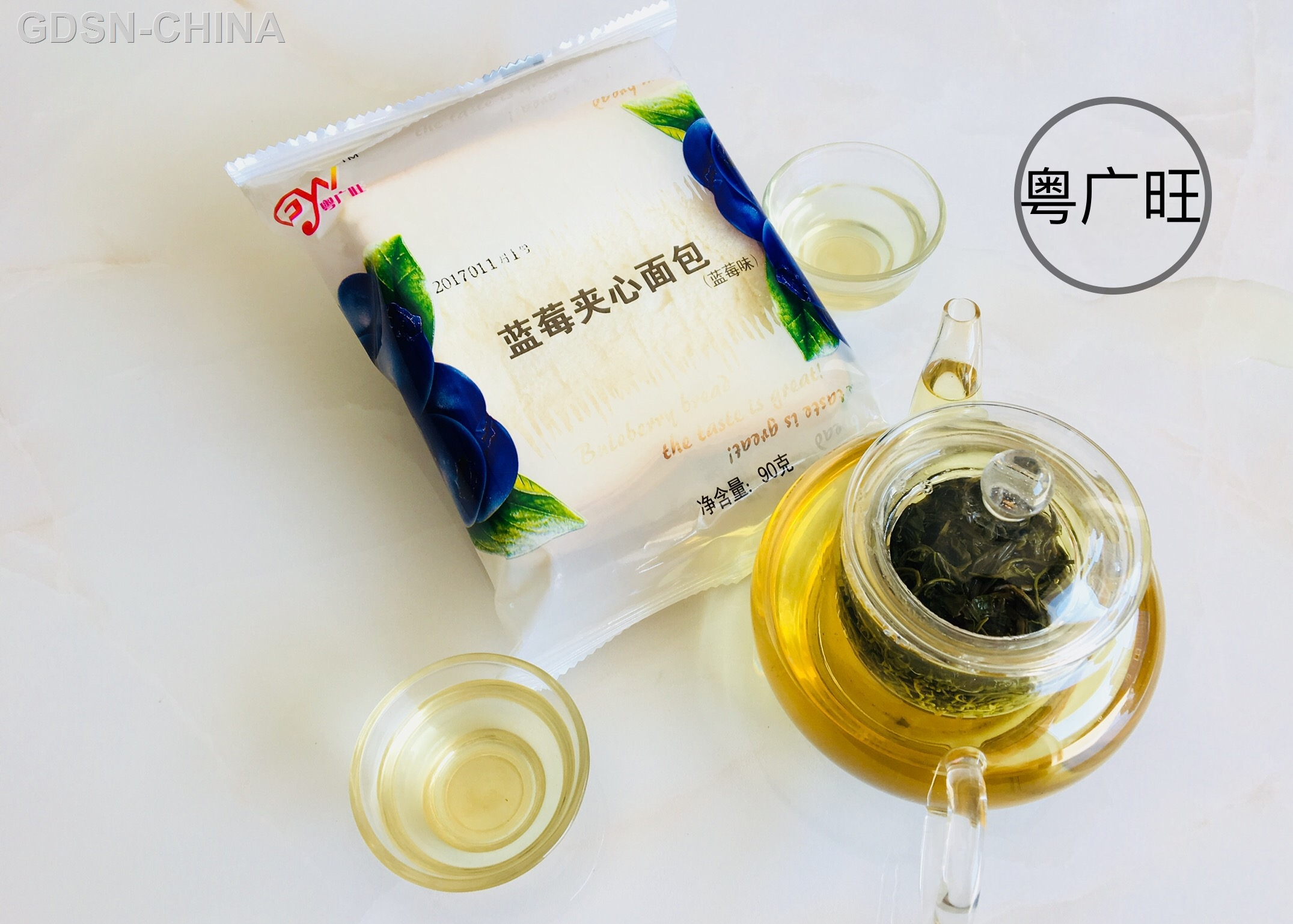 蓝莓面包、黑米面包