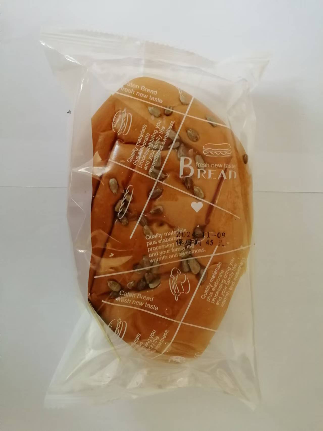 鑫香旺牛角餐包110克